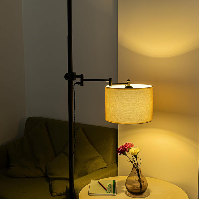 The Easiest Way to Illuminate Your Space: The Practical Clip Light